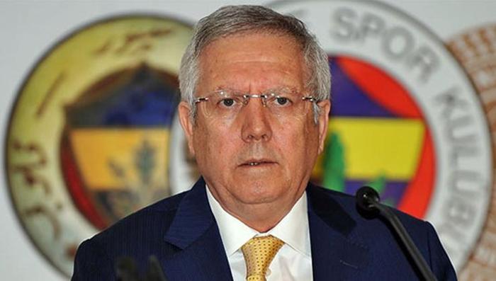 OLAY İDDİA
Fenerbahçe sezon sonunda bir kez daha seçime gitmeye hazırlanıyor. Sarı-lacivertlilerin eski başkanı Aziz Yıldırım'ın bu seçimde aday olup olmayacağıyla ilgili yeni bir iddia gündeme getirildi.