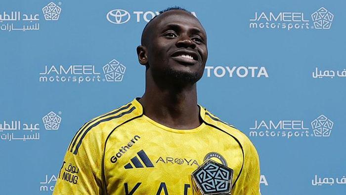 Sadio Mane, Süper Lig devine imzayı atıyor Sezon bitmeden işlem tamamlanacak...