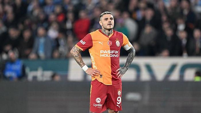 Galatasaray kaptanı Icardiden tepkiler sonrası olay paylaşım Beni eleştirin, arkamdakiler...