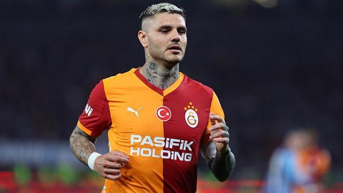 Galatasaray kaptanı Icardiden tepkiler sonrası olay paylaşım Beni eleştirin, arkamdakiler...