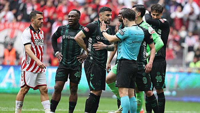 Samsunspor- Konyaspor: Halil Umut Meler