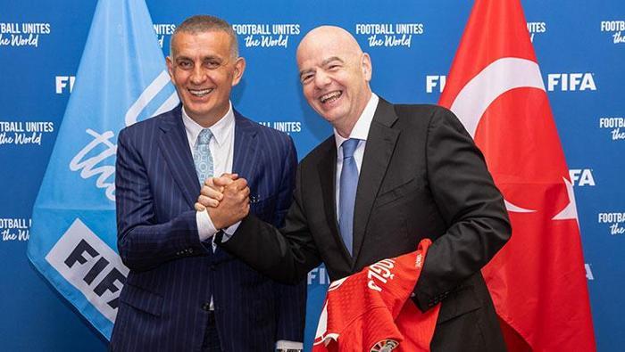 Yabancı kuralı değişiyor TFF gelecek sezon için kararını verdi...