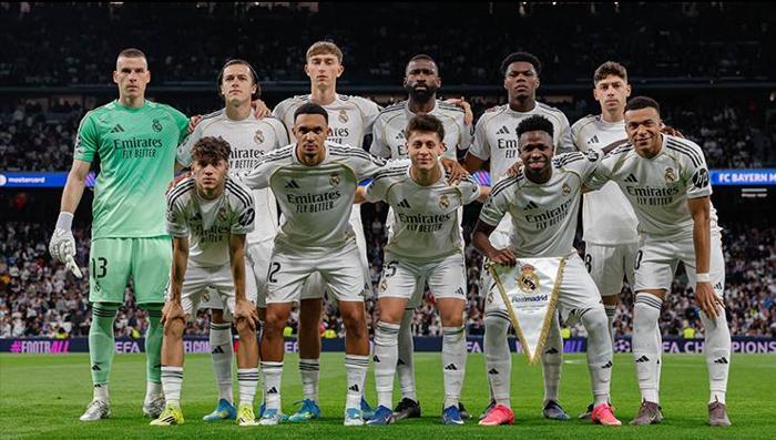 ARDA GÜLER İLK 11DEYDİ VE ETKİLİYDİ