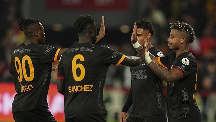 GALATASARAY AVRUPA DEVLERİYLE YARIŞTA