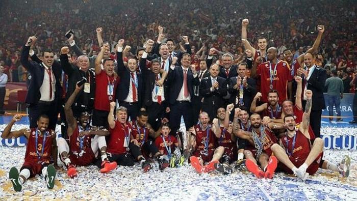 Galatasaray tarih yazdı 3 branşta Avrupa kupası kazanan tek Türk takımı