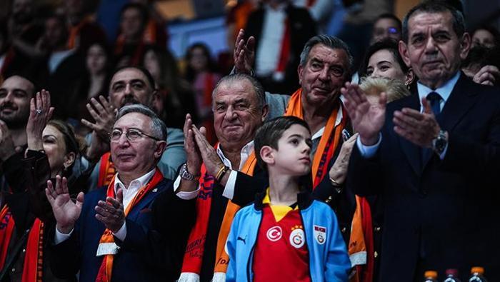 Galatasaray tarih yazdı 3 branşta Avrupa kupası kazanan tek Türk takımı
