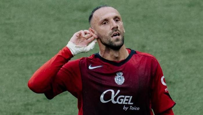 VEDAT MURIQIDEN 2 GOL