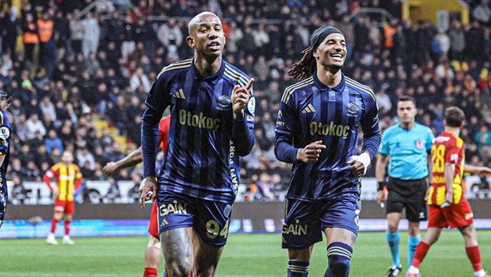 Anderson Talisca, menajeri ile görüştü Fenerbahçedeki geleceği belli oldu...