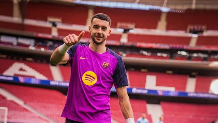 Barcelona, Atletico Madrid maçı öncesi sahaya çıktığında şoka uğradı Hansi Flick gözlerine inanamadı, UEFAya şikayet etti