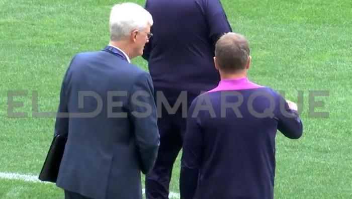 Barcelona, Atletico Madrid maçı öncesi sahaya çıktığında şoka uğradı Hansi Flick gözlerine inanamadı, UEFAya şikayet etti