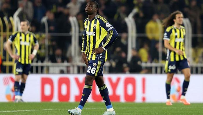 Nihat Kahveci Allah Fenerbahçelilere sabır versin dedi faturayı tek bir isme kesti