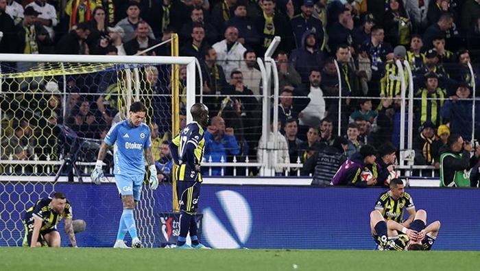 Nihat Kahveci Allah Fenerbahçelilere sabır versin dedi faturayı tek bir isme kesti
