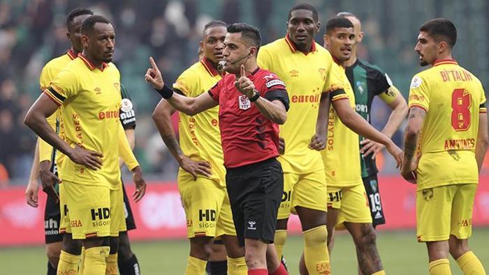 Protokol hatası Süper Ligde 30.haftanın hakem raporu Fenerbahçe-Rizespor Skora doğrudan etki eden bir karar