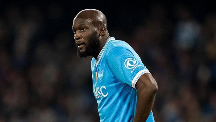 GÖZLER ROMELU LUKAKUDA