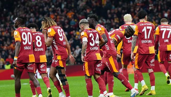Galatasarayda telefonlar kapatıldı Dursun Özbek duruma el koydu: Elimizden bir şey gelmiyor