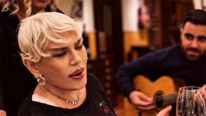 Sezen Aksu Milli Takım için kolları sıvadı