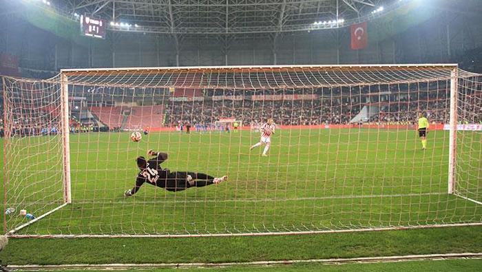 Onana turu söküp aldı
