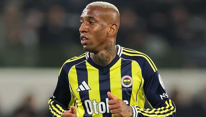 Fenerbahçeli Talisca penaltı kaçırmada zirvede