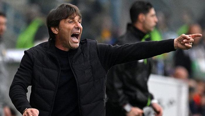 Derbiden sonra sürpriz transfer gelişmesi Galatasaray ve Napoli yine masaya oturdu...