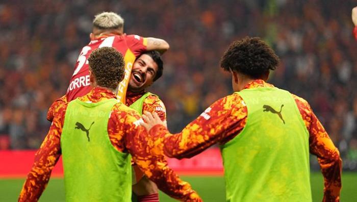 Okan Buruktan tarihe geçen performans Fatih Terimin rekoruna ortak olacak: Tedescoyu da yolladı