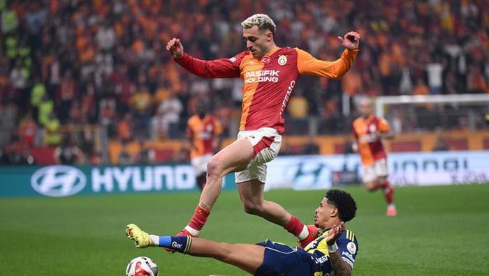 Andrea Berta, transfer için Galatasarayın kapısını çaldı Derbide iki yıldızı izledi: 130 milyon Euro...