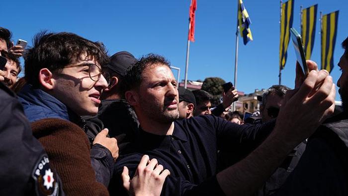 Domenico Tedesco vedalaşmak için Samandıraya gitti Taraftarları görünce duygulandı...