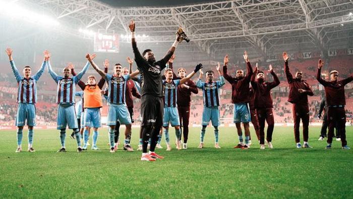 BİR ŞEKİLDE ÇÖZERİZ