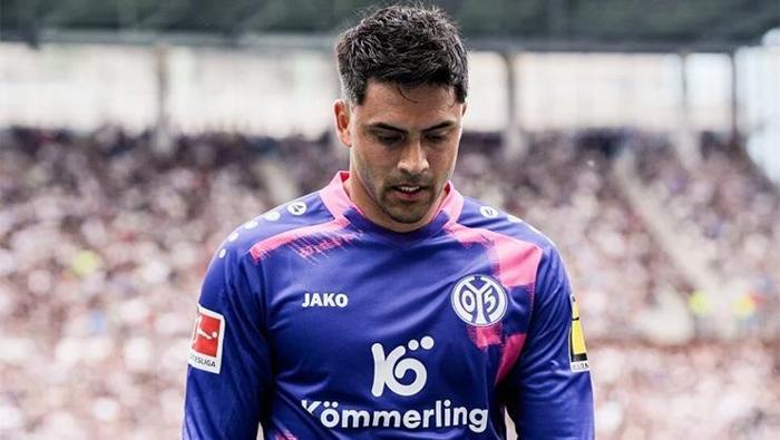 Okan Buruk ve Galatasaray yönetimi transferde karşı karşıya Bu kez ters düştüler