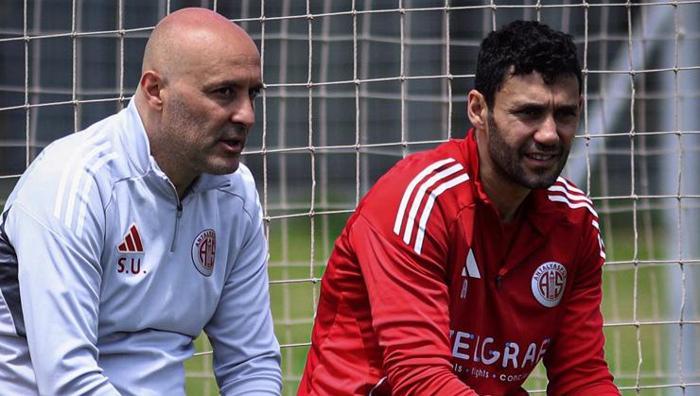 Antalyasporda Galatasaray maçı öncesi kriz patlak verdi Okunmuş su açıklaması: Ne var bunda