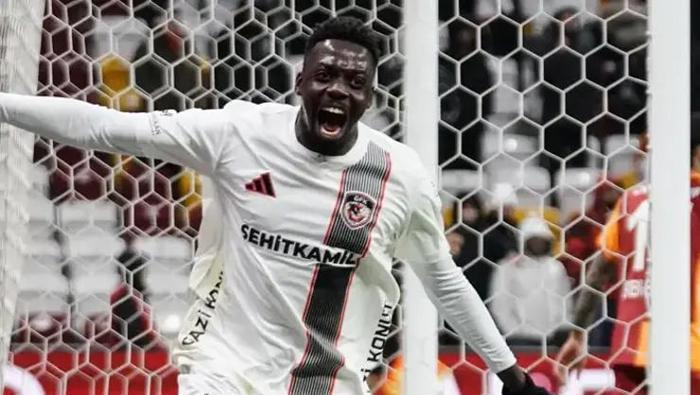 Beşiktaştan golcü operasyonu Tüm Avrupa onu istiyor