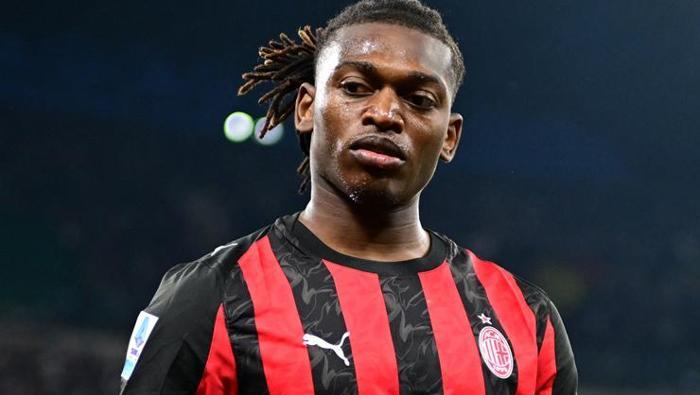 Fenerbahçenin listesindeki Rafael Leao için karar verildi İşte istenilen bonservis ücreti