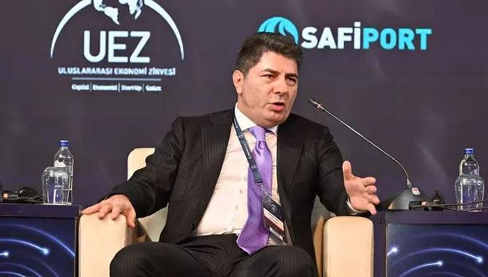 Fenerbahçeye yıldız yağacak Aziz Yıldırım ve Hakan Safinin transfer listesi belli oldu