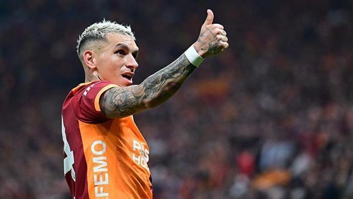 GALATASARAYI HER ŞEYİN ÖNÜNE KOYDUM