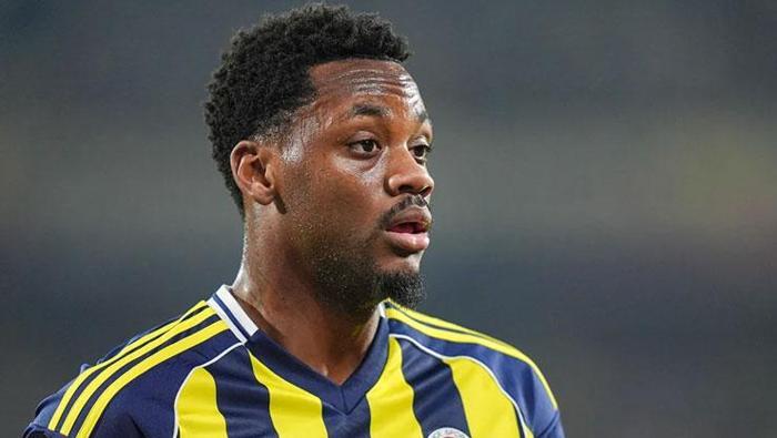 TEPKİ TOPLADI