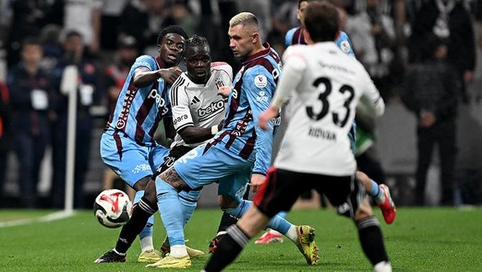 Beşiktaş-Trabzonspor maçına değindi! 'Anlaşılmaz bıkkınlık var! Uçmayı unuttu...'