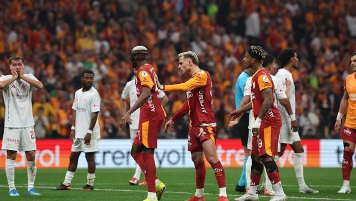 LE FIGARO: YİNE YENİDEN...