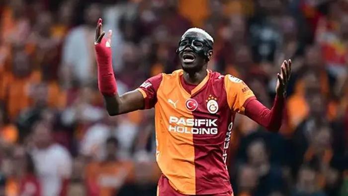 Mourinhodan Galatasarayın yıldızına kanca Yönetime talimat verdi