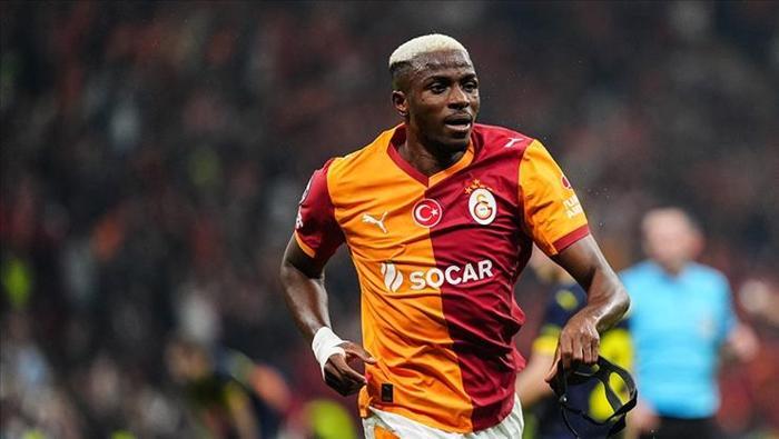 Mourinhodan Galatasarayın yıldızına kanca Yönetime talimat verdi