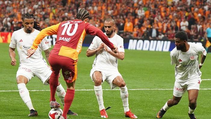 Okan Burukun Leroy Sane hamlesi Almanların dikkatinden kaçmadı Devre arasında oyundan alındı: Bunun sembolik bir anlamı var
