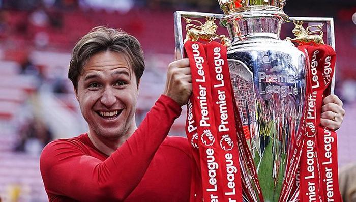 Liverpoolun yıldızı Chiesaya teklif Anlaşma yakın