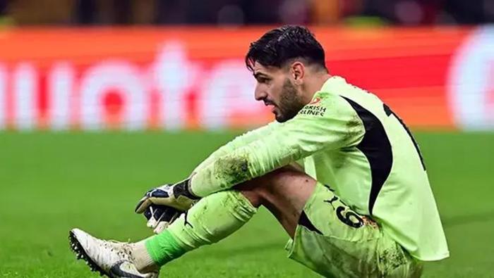 Galatasaray’da ayrılık çok yakın Yönetim kararını verdi