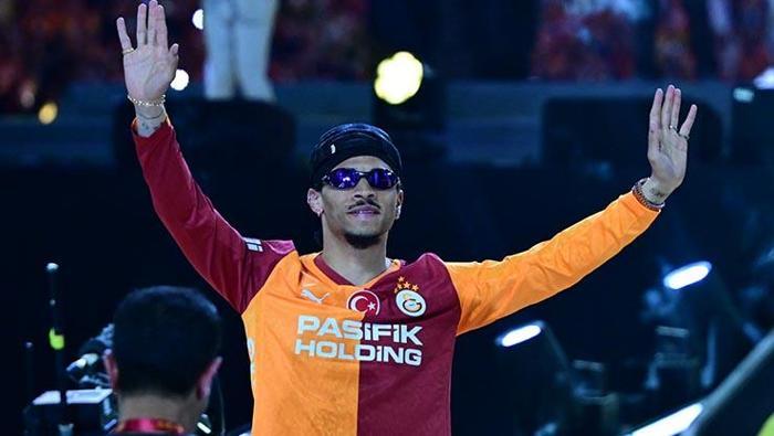 Leroy Saneden Fenerbahçeye gönderme Türkiyenin Bayerni Galatasaray Osimhen sözleri