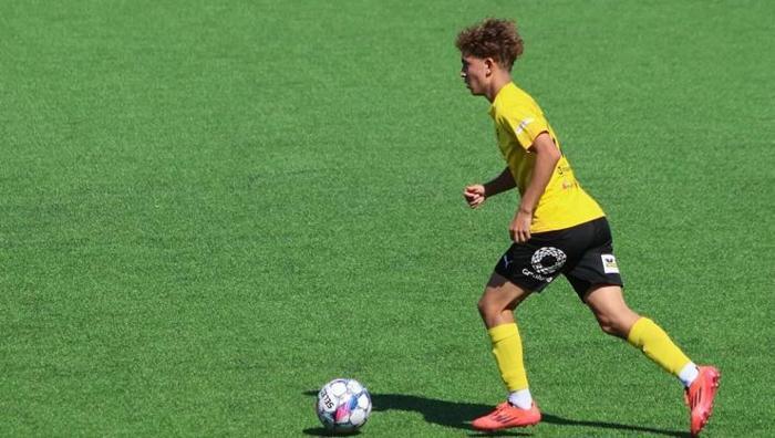 Fenerbahçede 5 yıllık imza Finlandiyada yetişen Türk: Transferde ilk imza tamam