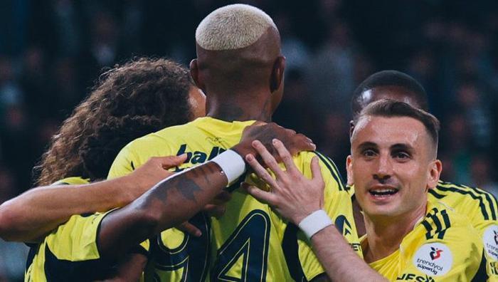 Fenerbahçede 5 yıllık imza Finlandiyada yetişen Türk: Transferde ilk imza tamam