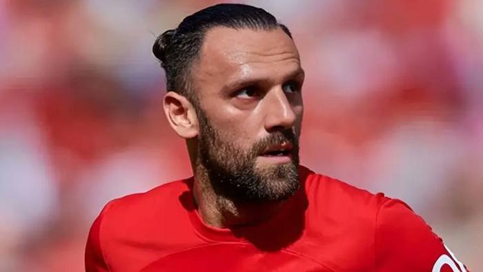 Ve Galatasaray transfer bombasını patlatıyor Vedat Muriqi listeye girdi: Okan Buruk görüşme bile yaptı