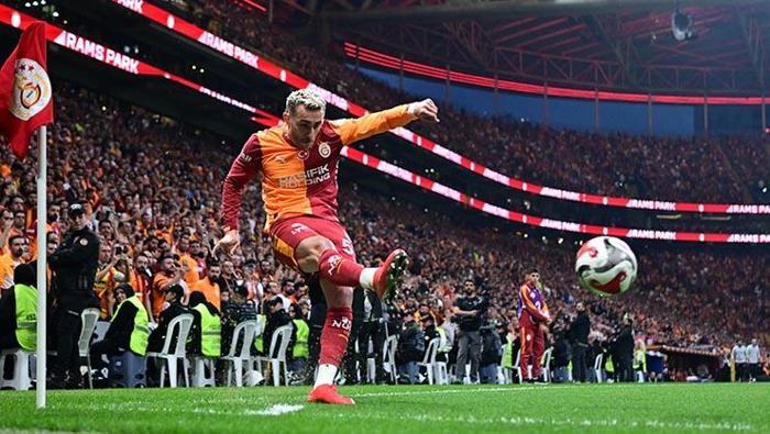 Barış Alper Yılmaz Galatasaraydan ayrılıyor mu Gerçek ortaya çıktı: Şartlı transfer sözü