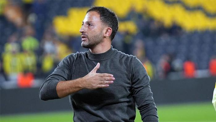 Domenico Tedesco bilmecesi Yeni takımıyla Almanyayı karıştırdı, ortalık birbirine girdi