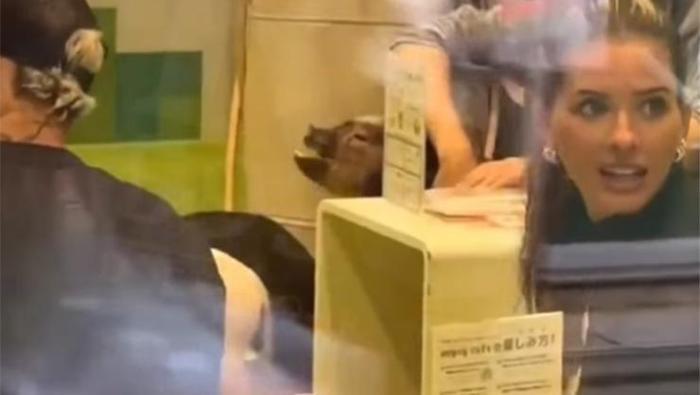 Tokyoda gezen çift Icardiyi görünce neye uğradığını şaşırdı Aaa Icardi