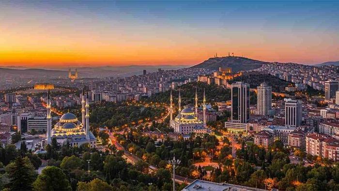 Ankara Bayram Namazı Saati 2026 | Ankarada Kurban Bayramı Namazı Saat Kaçta, Ne Zaman Kılınacak Diyanet Bayram Namazı Vakti