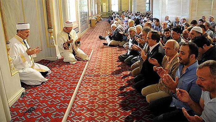Bursa Bayram Namazı Saati 2026 | Bursada Kurban Bayramı Namazı Saat Kaçta, Ne Zaman Kılınacak Diyanet Bayram Namazı Vakti